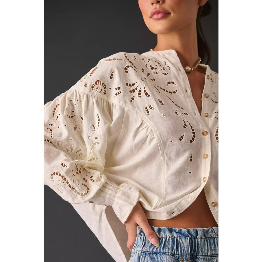 Pilcro Structured Eyelet Blouse L - Picture 2 of 7